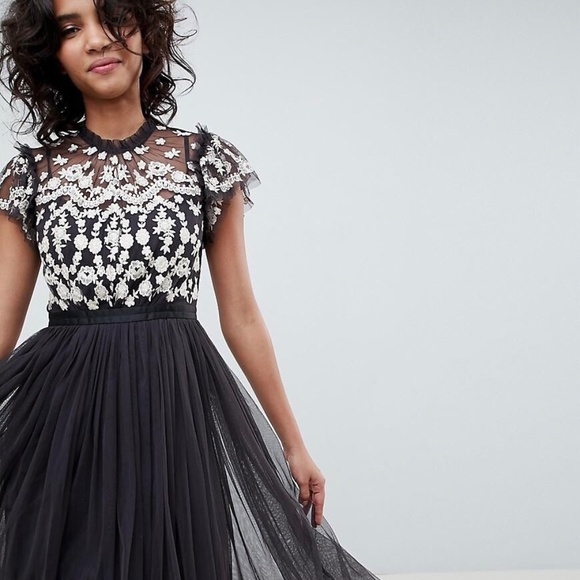 NWT!! NEEDLE & THREAD Embroidered Tulle Dress Graphite Black Ivory Floral Size 6 - Picture 5 of 16